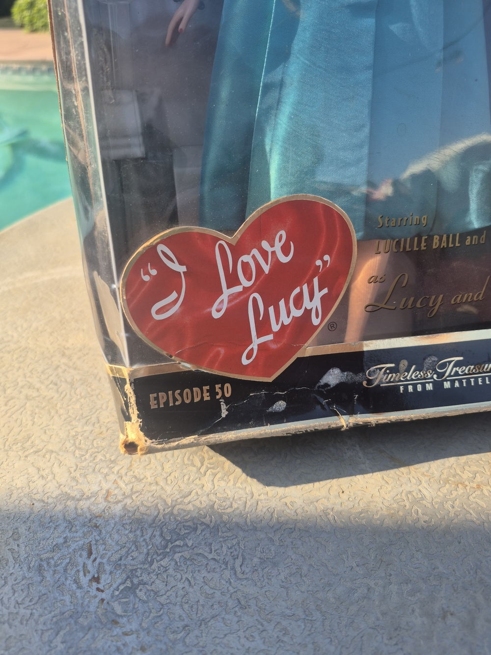 Mattel I Love Lucy Lucy & Ricky Anniversary Doll Set - Teal and Black - Picture 4 of 9